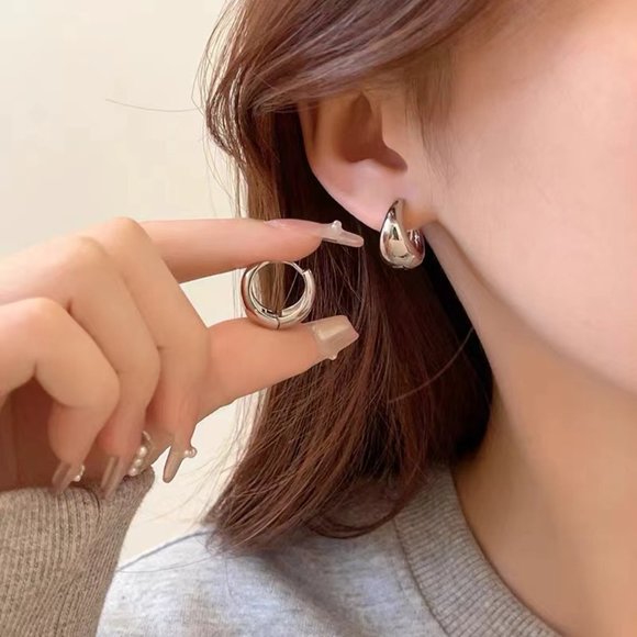 Drop plain hoop earring girl - Picture 2 of 6